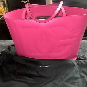 Medium calfskin DG Logo Bag shopper